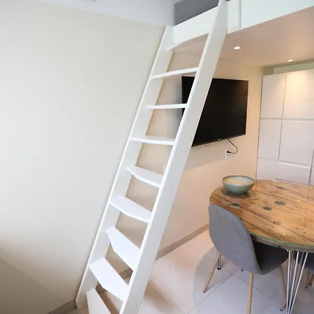 Exclusive 1 Bedroom